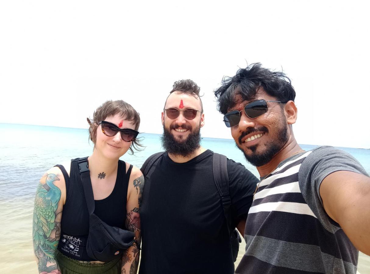 Nature Beach Huts Trincomalee Eksteriør bilde